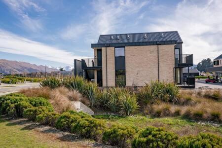 Alps Serenity Retreat - Wanaka Eksteriør bilde